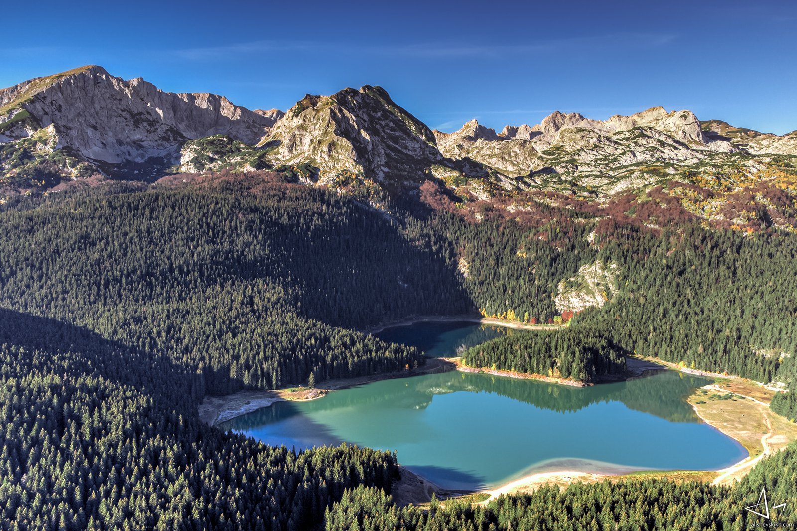 Black Lake Alex Alishevskikh Photography